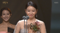 ［2017 KBS연기대상］ 작가상 ‘소현경’ 수상 (신혜선 대리수상)